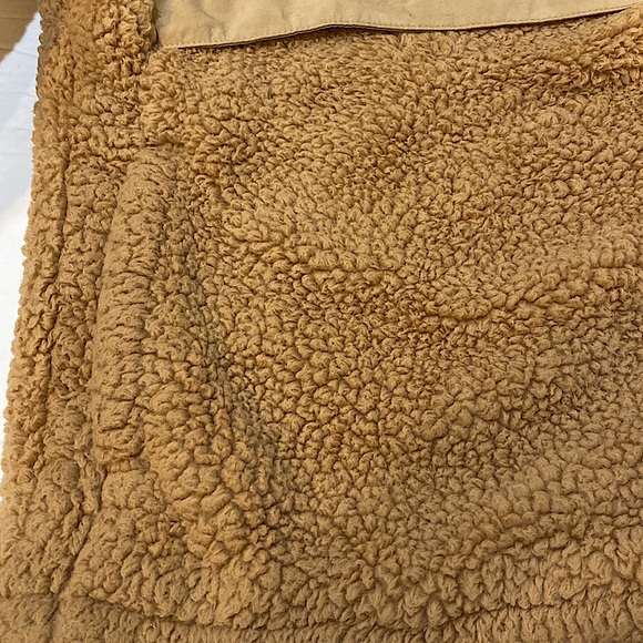 NWOT PINK Sherpa Size S - Picture 6 of 7